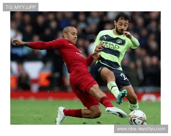 坎塞洛右路搓传找到了禁区后点