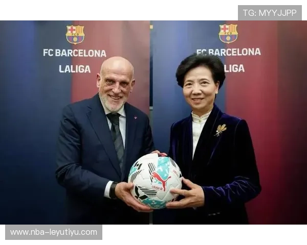 球员代表俱乐部参加国际足球会议交流经验 球员代表俱乐部参加国际足球会议交流经验